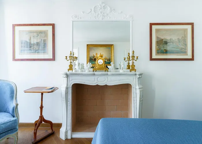 Due Leoni Terrace In St Mark's Square شقة