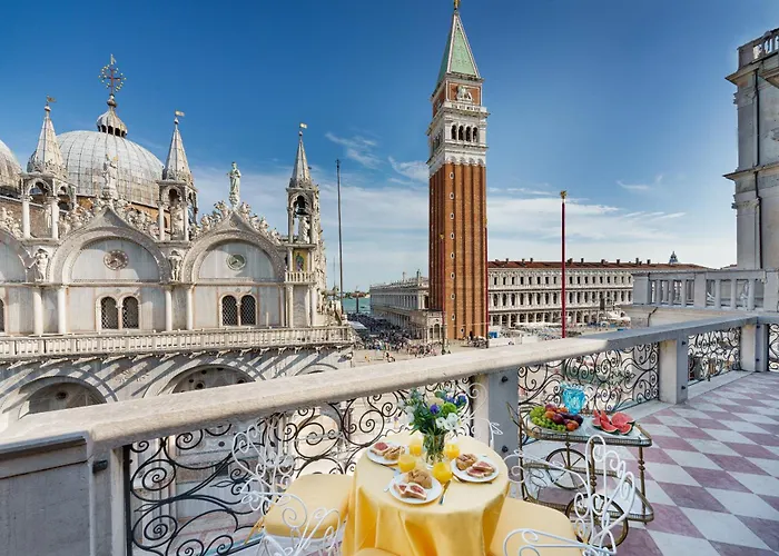Apartman Due Leoni Terrace In St Mark's Square Velence